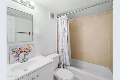 89 NW Irwin Avenue #3, Melbourne, FL 32904 - Photo 8