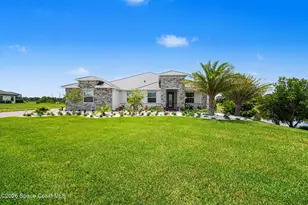 3995 Domain Ct, Melbourne, FL 32934 - Photo 2