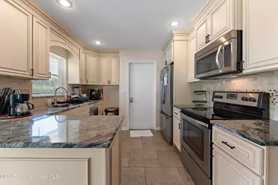 116 Royal Palm Avenue, Indian Harbour Beach, FL 32937 - Photo 6