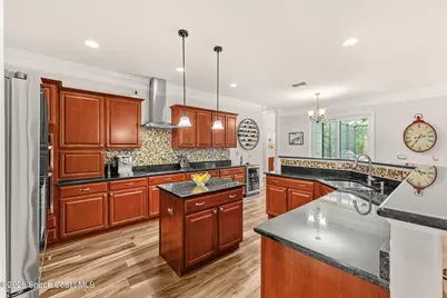 649 Mandalay Grove Court, Merritt Island, FL 32953 - Photo 10