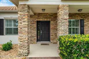 649 Mandalay Grove Ct, Merritt Island, FL 32953 - Photo 2