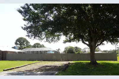 2321 Mantilla Avenue SE, Palm Bay, FL 32909 - Photo 2