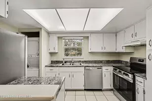 3135 Shady Dell Ln, Melbourne, FL 32935 - Photo 8