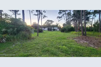 6870 Crepe Myrtle Drive, Grant-Valkaria, FL 32949 - Photo 32