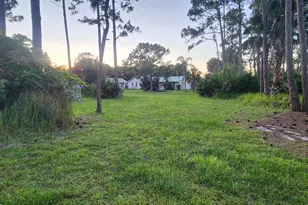 6870 Crepe Myrtle Dr, Grant-Valkaria, FL 32949 - Photo 22