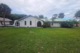 6870 Crepe Myrtle Dr, Grant-Valkaria, FL 32949 - Photo 6