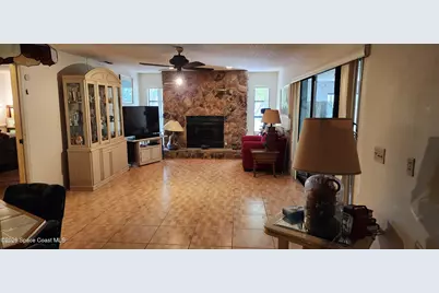 6870 Crepe Myrtle Drive, Grant-Valkaria, FL 32949 - Photo 18
