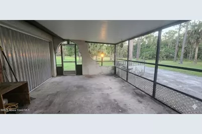 6870 Crepe Myrtle Drive, Grant-Valkaria, FL 32949 - Photo 6