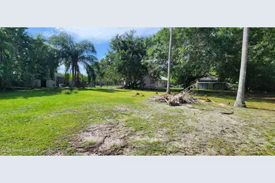 6870 Crepe Myrtle Drive, Grant-Valkaria, FL 32949 - Photo 10