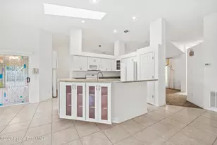 188 Crystal Lake Rd, Melbourne, FL 32901 - Photo 16