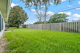 188 Crystal Lake Rd, Melbourne, FL 32901 - Photo 26