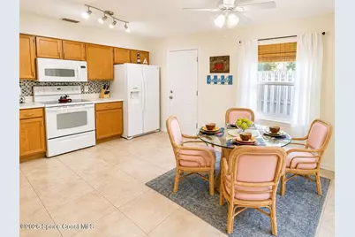 124 Madison Avenue, Cape Canaveral, FL 32920 - Photo 6