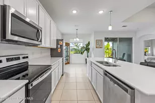 4398 Lago Vis Dr, Micco, FL 32976 - Photo 2