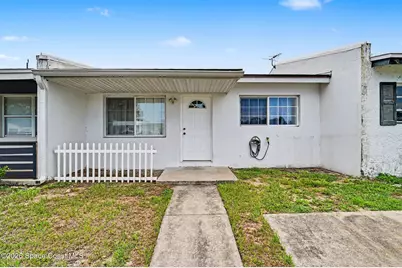 255 W Towne Place, Titusville, FL 32796 - Photo 1