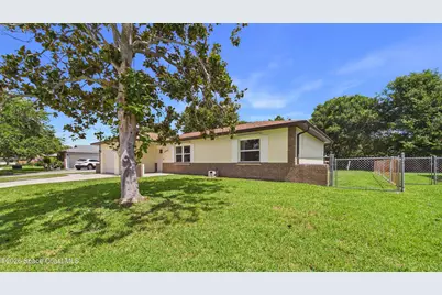 1964 W Shores Road, Melbourne, FL 32935 - Photo 10