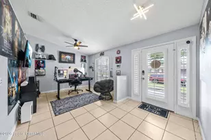 831 Koln Ct NW, Palm Bay, FL 32907 - Photo 8