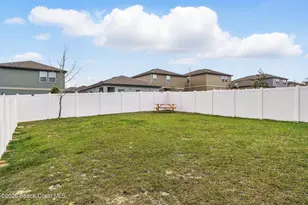 2024 Hemingway Cir, Groveland, FL 34736 - Photo 16