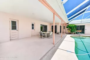 215 Dogwood Ave, Melbourne Beach, FL 32951 - Photo 6
