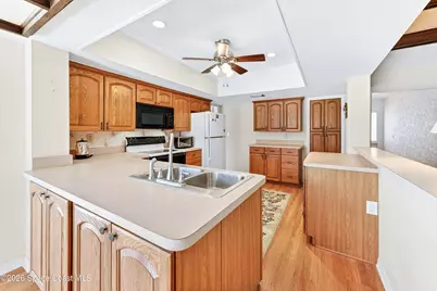 215 Dogwood Avenue, Melbourne Beach, FL 32951 - Photo 30