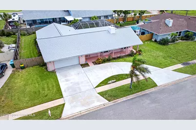 215 Dogwood Avenue, Melbourne Beach, FL 32951 - Photo 2