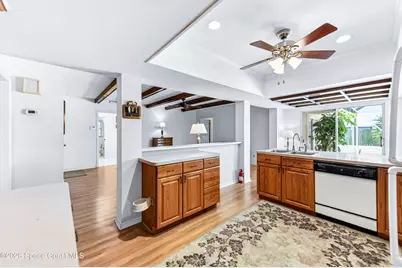 215 Dogwood Avenue, Melbourne Beach, FL 32951 - Photo 32