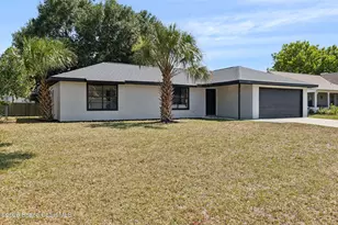 1374 Pakenham St NW, Palm Bay, FL 32907 - Photo 2