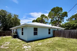 160 Empress Ave, Sebastian, FL 32958 - Photo 18