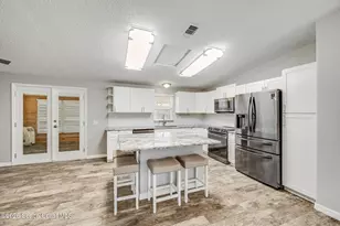 105 Hydrangea Ct, Barefoot Bay, FL 32976 - Photo 4
