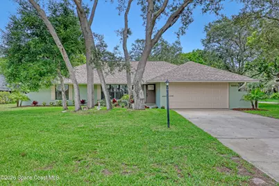 1107 Citrus Avenue NE, Palm Bay, FL 32905 - Photo 1