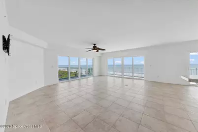 1965 Jimmy Buffett Memorial Highway #302, Indian Harbour Beach, FL 32937 - Photo 10