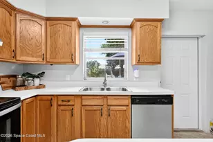 2345 Honeybrook Dr, Melbourne, FL 32940 - Photo 14