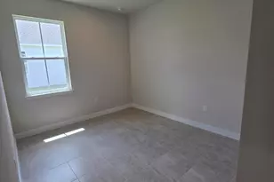 5195 Madras Dr NW, Palm Bay, FL 32907 - Photo 8