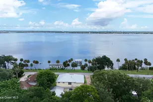 1613 N Indian River Dr, Cocoa, FL 32922 - Photo 8