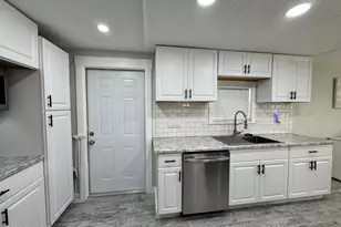 805 Wren Cir, Barefoot Bay, FL 32976 - Photo 16