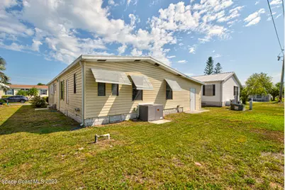 5351 Bannock Street, Micco, FL 32976 - Photo 18