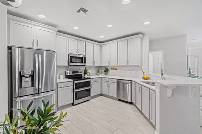 722 Carlsbad Drive, Satellite Beach, FL 32937 - Photo 12