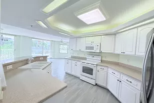 8922 Laguna Ln, Cape Canaveral, FL 32920 - Photo 14