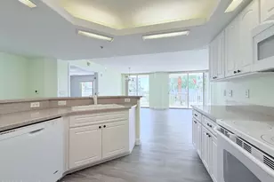 8922 Laguna Ln, Cape Canaveral, FL 32920 - Photo 16
