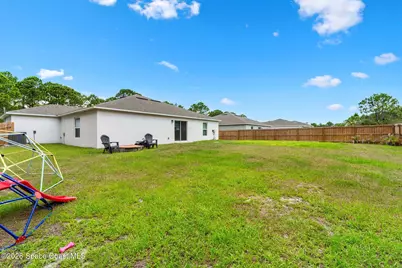 3373 Navajo Avenue SW, Palm Bay, FL 32908 - Photo 32