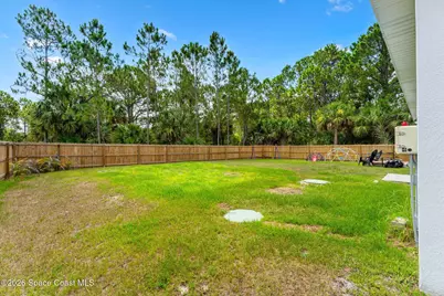 3373 Navajo Avenue SW, Palm Bay, FL 32908 - Photo 34