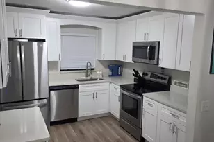 585 Harrison St, Titusville, FL 32780 - Photo 6