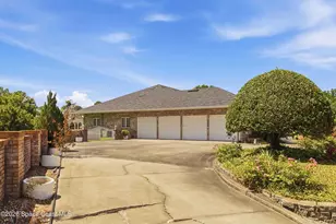 628 Pelican Bay Dr, Daytona Beach, FL 32119 - Photo 8