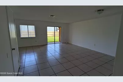 174 San Juan Circle, Melbourne, FL 32935 - Photo 10