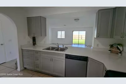 174 San Juan Circle, Melbourne, FL 32935 - Photo 8