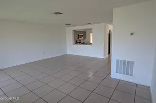 174 San Juan Cir, Melbourne, FL 32935 - Photo 12