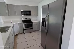 174 San Juan Cir, Melbourne, FL 32935 - Photo 6