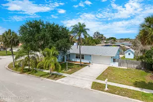 475 Kingston Rd, Satellite Beach, FL 32937 - Photo 2