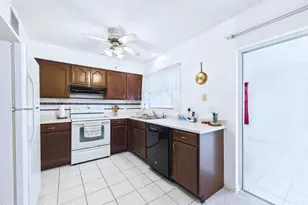 2939 Chipper Dr NE, Palm Bay, FL 32905 - Photo 10