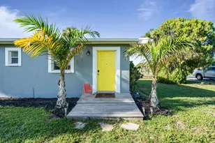 604 Paw Paw St, Cocoa, FL 32922 - Photo 2