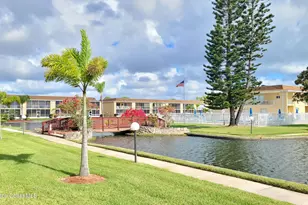 2135 N Courtenay Pkwy, Merritt Island, FL 32953 - Photo 12